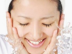 如何更好的淡化脸部色斑？赶紧收藏吧！