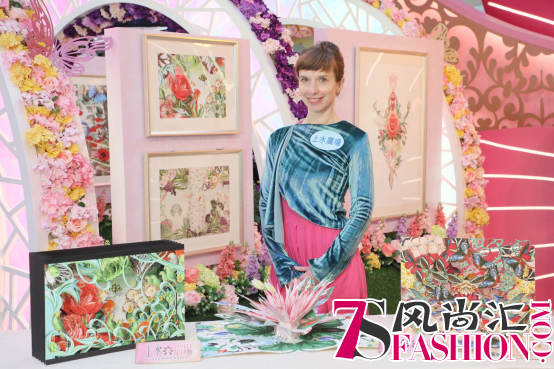 香港上水广场上演首个波兰传统剪纸艺术Pop-Up《花漾纸艺万花园》