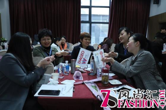 品鉴多元，为“她”助力——“赋权女性”公益传播沙龙在成都举行
