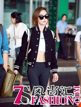 女明星都爱穿露脐装，可是能称上“小腰精”的也只有这几个