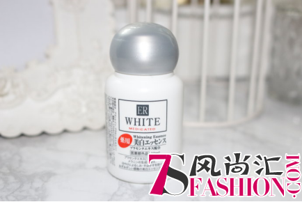 7000吃瓜群众参与的美白精华排行榜原来长酱紫
