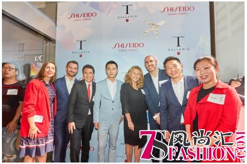 资生堂品牌中国区护肤代言人黄轩现身香港DFS旗下T广场