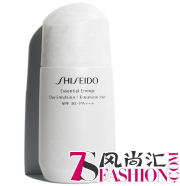 资生堂品牌中国区护肤代言人黄轩现身香港DFS旗下T广场