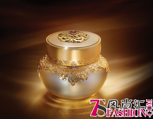 御奢秘传-贵妇品牌SagaXiu（诗佳秀），赋予女性“高贵牡丹气韵”新形象