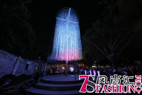 光影盛宴登陆佛山，teamLab水晶烟花华南首展点亮岭南新风尚
