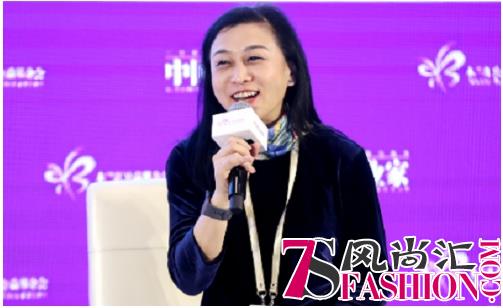 乐友创始人胡超荣获2018年度商界木兰“最具影响力商界女性”称号