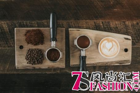 都市白领办公室必备品，咖啡！