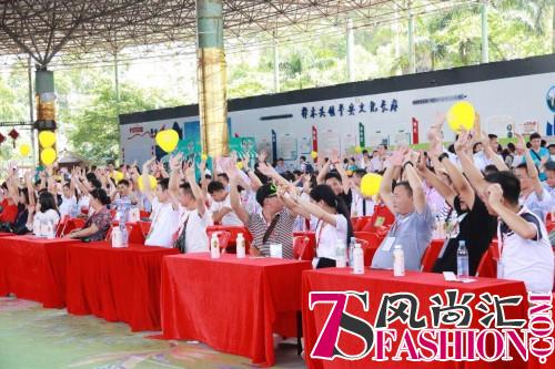 表白日3800名单身人士到东莞观音山相亲 300女护士、教师 让现场掀起表白热潮