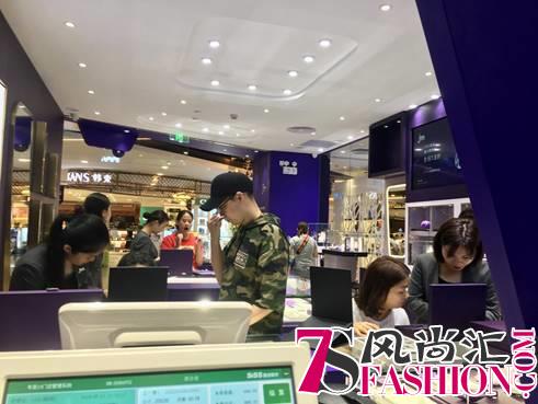 JHM（嘉本）珠宝520表白日大受欢迎