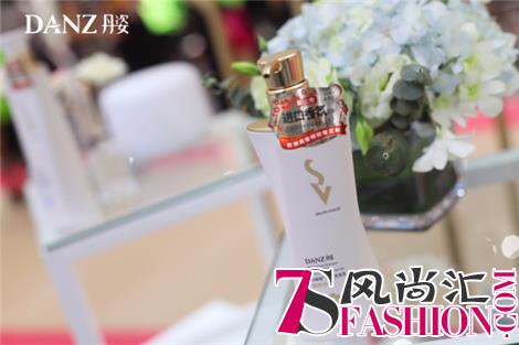 引领“消费需求升级”时代 维密超模都来为它打CALL