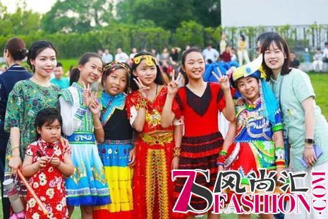 宁波赫德学校民族舞晚会惊艳仲夏夜
