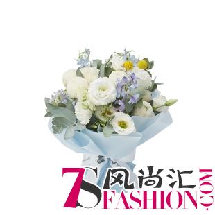 love roseonly全新鲜花手捧上市 唤醒夏日里纯真的爱