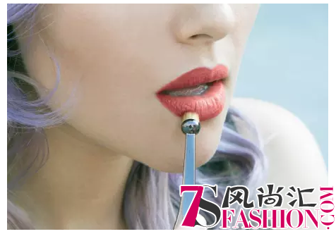来三越伊势丹海外旗舰店入手传说中的高人气化妆刷“Artis Brush”