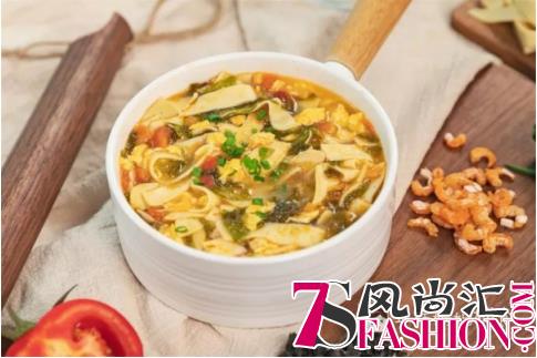 操作简单又美味，年糕妈妈教你做海米鸡蛋紫菜片儿汤