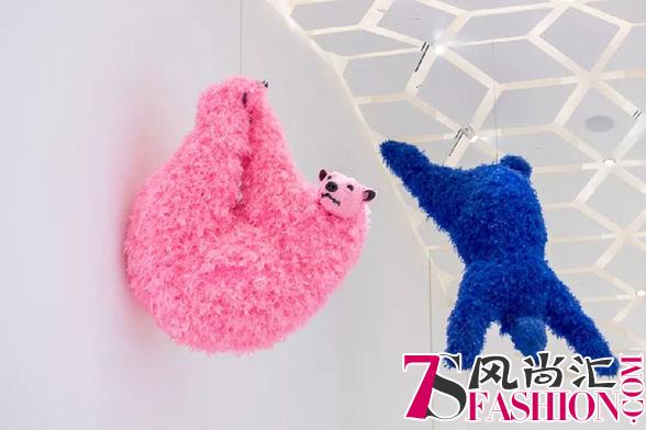 有货解锁潮流新地标 KAWS 亲手打造雕塑的酒店