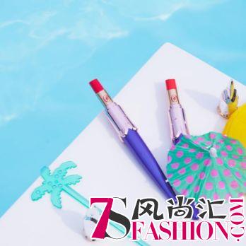 气场女王戚薇的口红图鉴，由这支唯兰颂雾面丝绒钢笔口红承包！