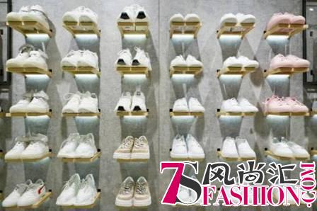 hotwind热风6代形象店全新亮相，致力打造品牌新定位