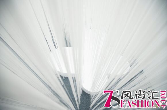 赵丽颖亲临揭幕周大福17916新品，诠释成长的无敌力量！