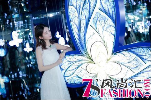 赵丽颖亲临揭幕周大福17916新品，诠释成长的无敌力量！