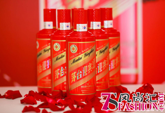 这个七夕，“茅台迎宾中国红KISS小屋”火了