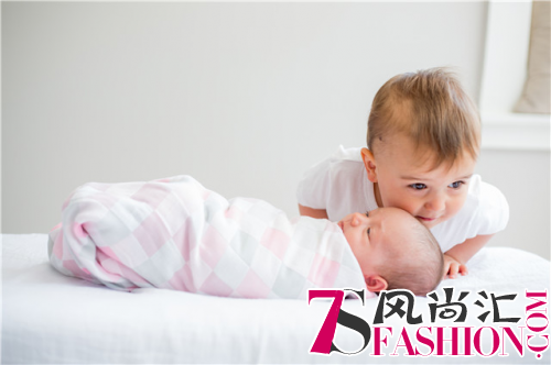 Lulujo Baby：新生儿初秋保暖,少不了这件百搭经典单品