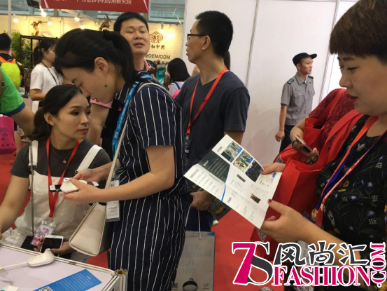 小肤科技亮相广州国际美博会，开启AI肌肤测试新时代！