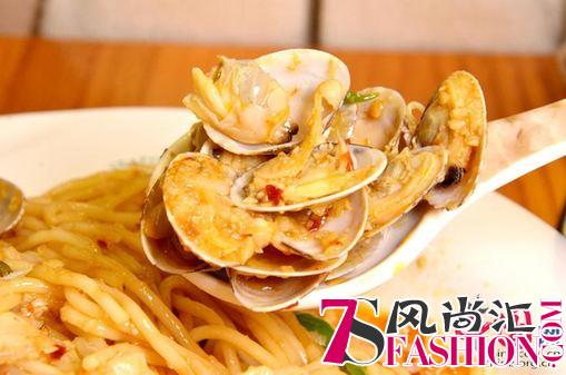 创业解读 轻餐饮正当红，海鲜见面成新宠