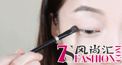 直男们眼中的素颜美女，原来背地里都在偷偷用韩菲诗素颜霜