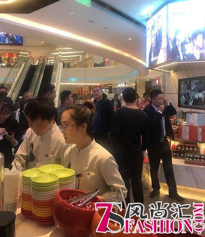 北京著名品牌旺顺阁鱼头泡饼 入驻西安悦荟广场
