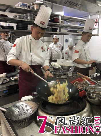 北京著名品牌旺顺阁鱼头泡饼 入驻西安悦荟广场