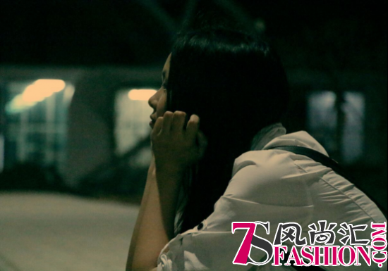 女大学生7乘24小时连麦式恋爱，网友：求室友的心理阴影面积？