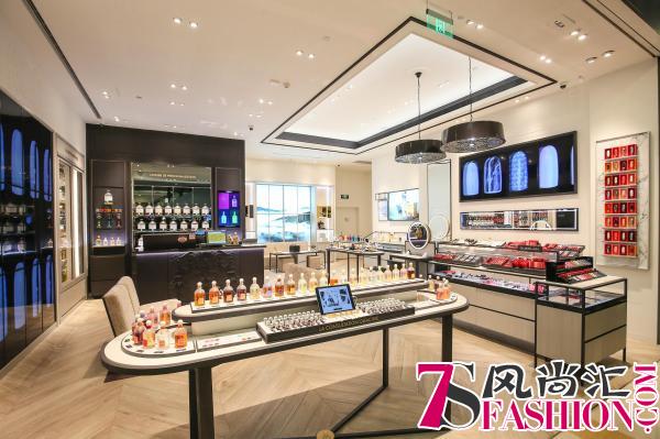 法国娇兰携品牌代言人杨洋揭幕杭州首家精品店
