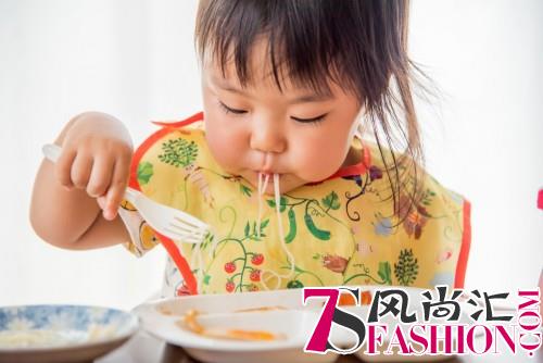 和光堂“婴幼儿配方奶粉Ⅱ”，给宝宝补充膳食所需营养!