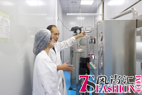 甜心顿SWEETON：女明星梳妆台看不见的美容品，童颜秘诀全靠它！