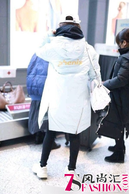 杨紫因为一件外套挤上热搜 揭秘phenix“凤凰”品牌