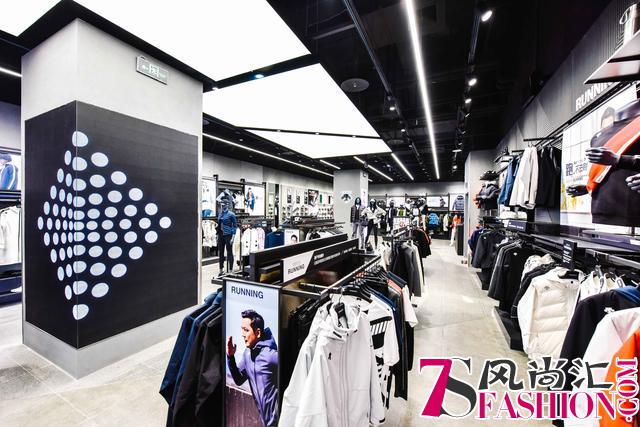 DESCENTE迪桑特厦门全新形象店开业 世界冠军张继科空降助阵