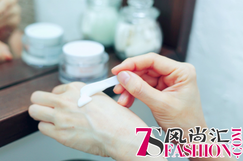AVENE雅漾恒润保湿凝露·丰润型，2019焕新美肌！