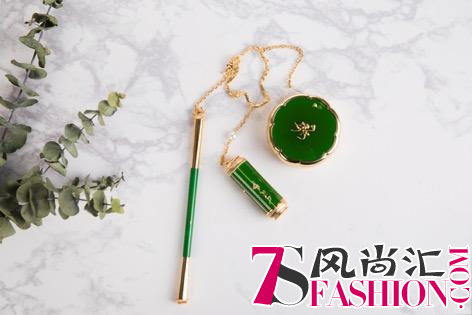年货节刮起中国风，苏宁超市开卖百雀羚故宫款限量彩妆
