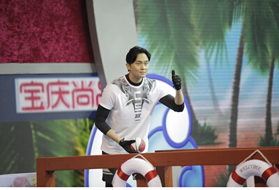 为她而战上演夏日激情 杨威杨云获宝庆尚品对戒