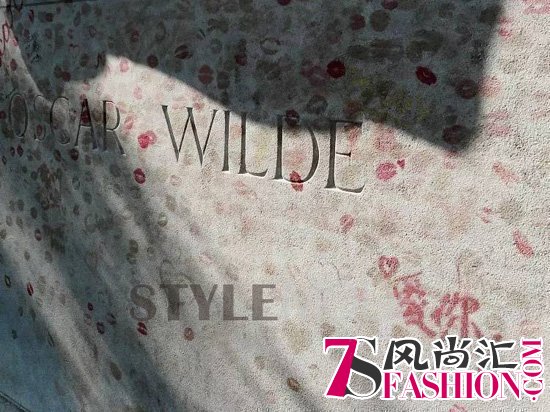 法国巴黎 奥斯卡·瓦尔德墓