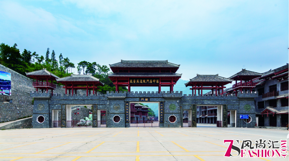 首届中国汉中石门栈道文化旅游月5月举行 亮点纷呈