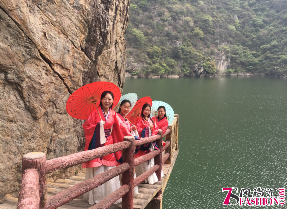 首届中国汉中石门栈道文化旅游月5月举行 亮点纷呈