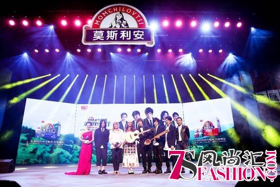 说明: D:\系统文件夹\我的文档\Desktop\HEI_1257-x.jpg