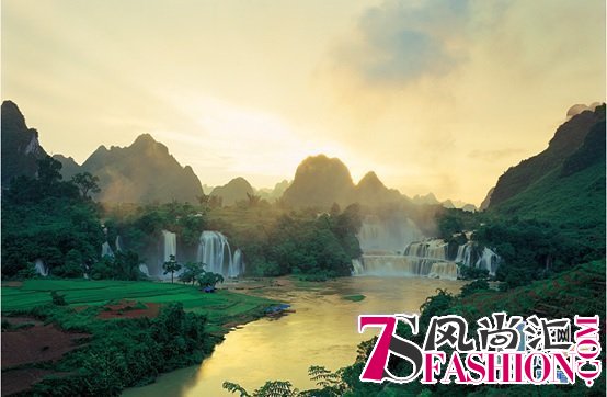 1、来源：祟左市旅游局，新华网发