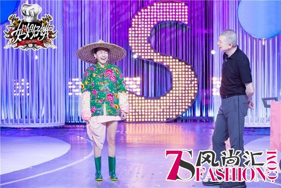 小S村姑装扮