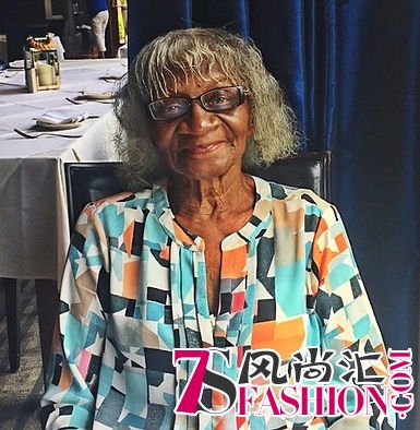 Gladys Cornelius，99岁，亚特兰大州。她是一位黑人，她说“我很激动我曾经见证过黑人总统，现在我又要来为女性总统投票了。”