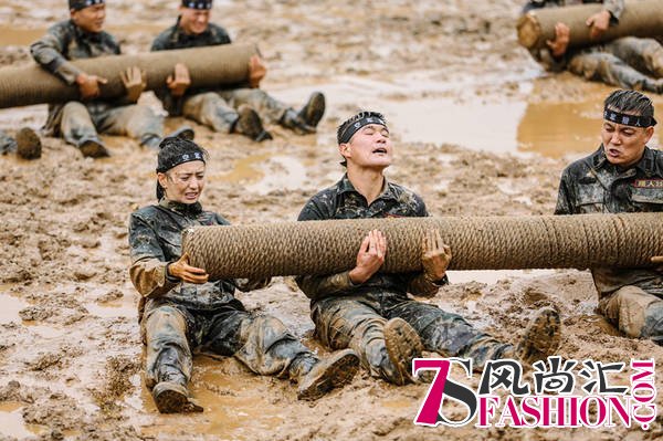 面对《真男2》残酷集训 佟丽娅倔强的坚持让人心疼