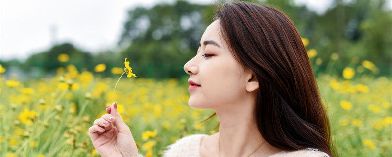 胖人穿正肩还是落肩