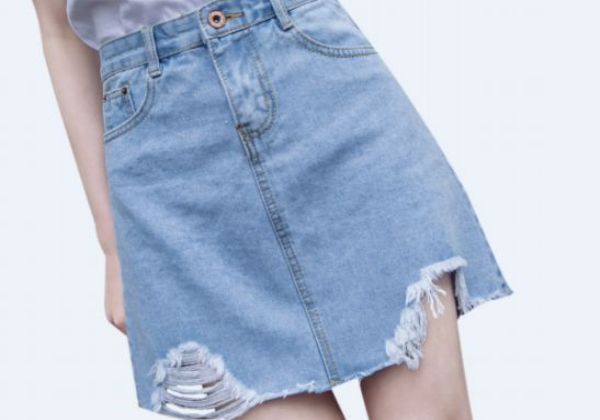 运动鞋搭配什么衣服