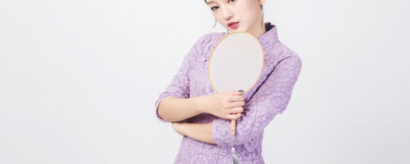 紫色配什么颜色